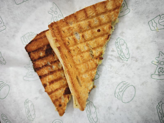 Cheese Chutney Grilled Sandwich